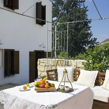 Anerada House *