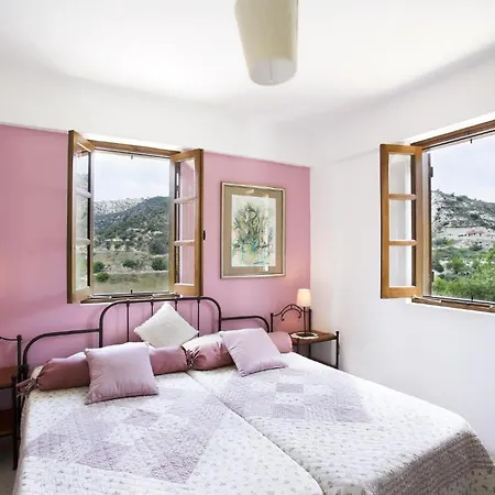 Holiday home Anerada House